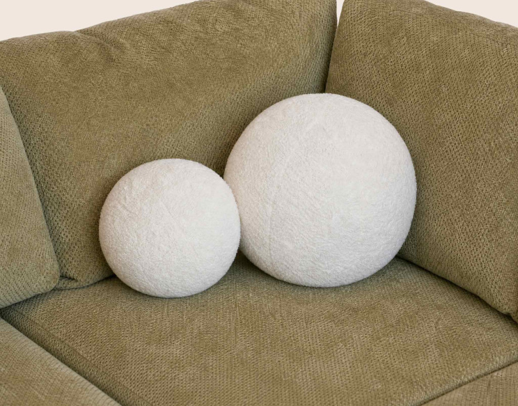 Lot de 2 coussins boules...
