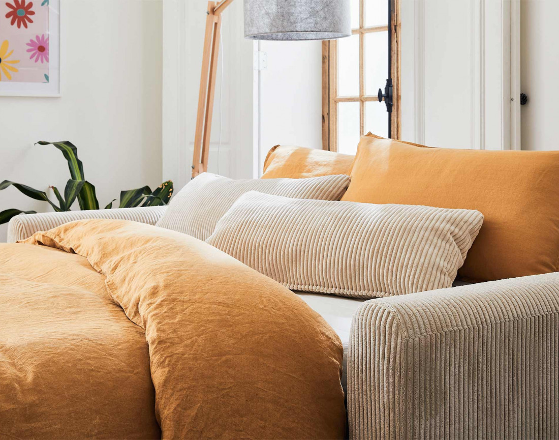 Canapé 3 places convertible express quotidien en velours côtelé Owen