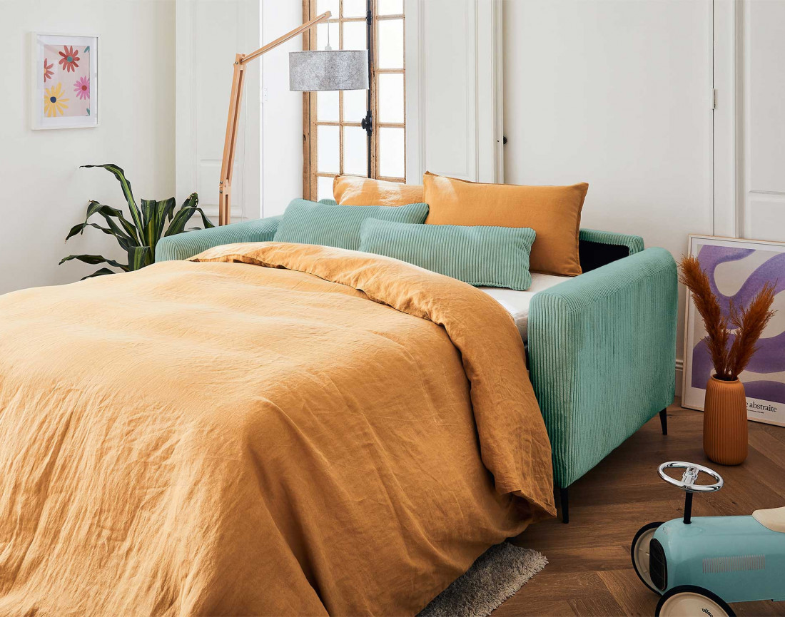 Canapé 3 places convertible express quotidien en velours côtelé Owen