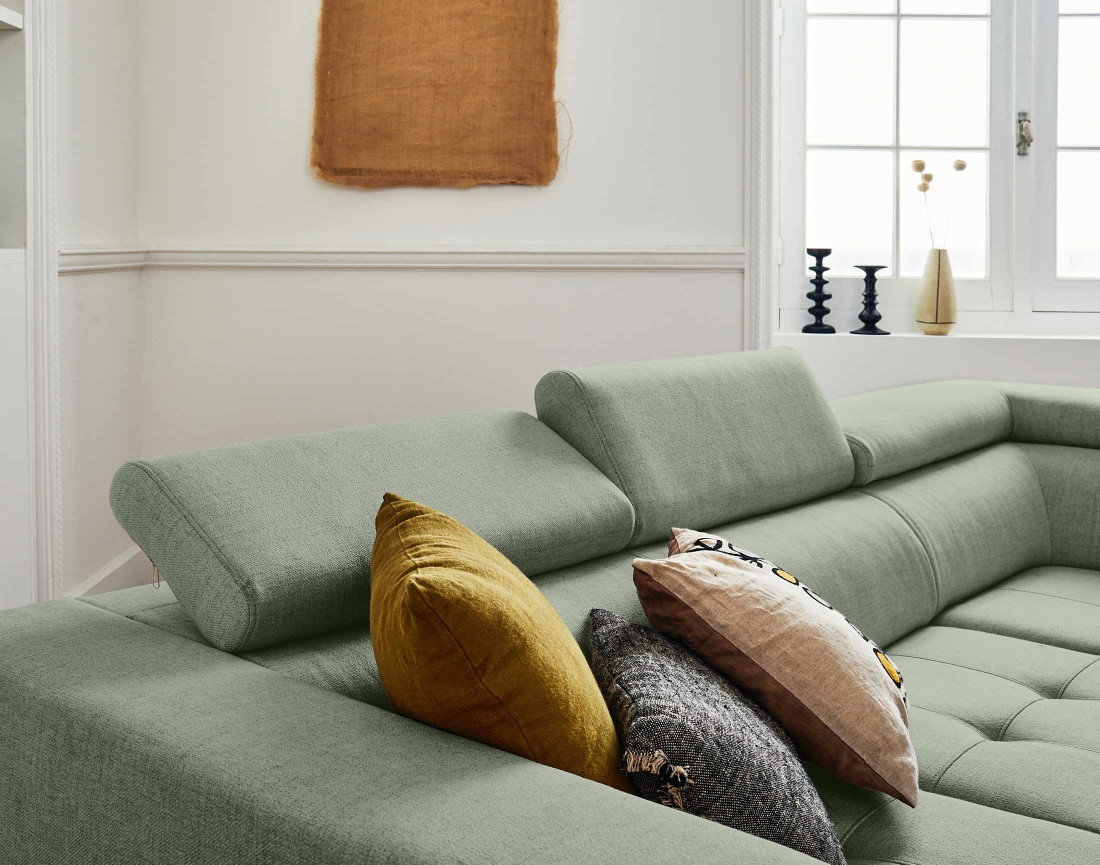 Canapé d'angle gauche 5 places convertible avec coffre et têtières réglables en tissu Olinda