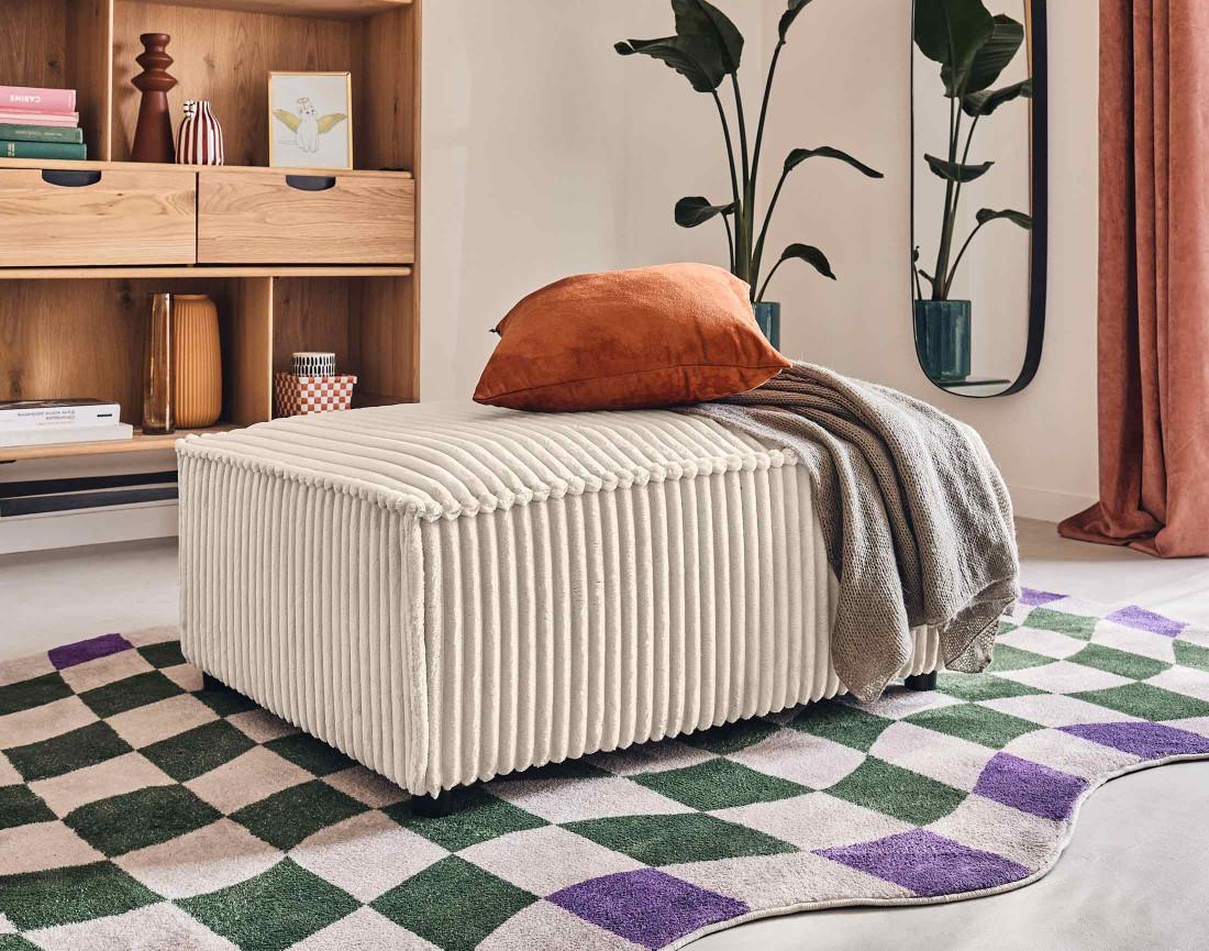 Pouf en velours côtelé grosses côtes Stella