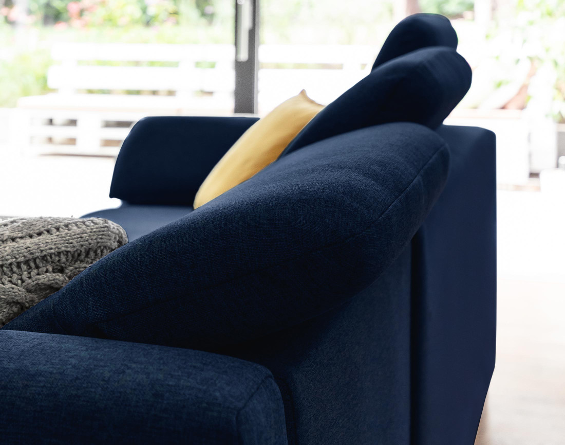 Canapé d'angle droit 5 places convertible avec coffre et têtières en tissu Clever