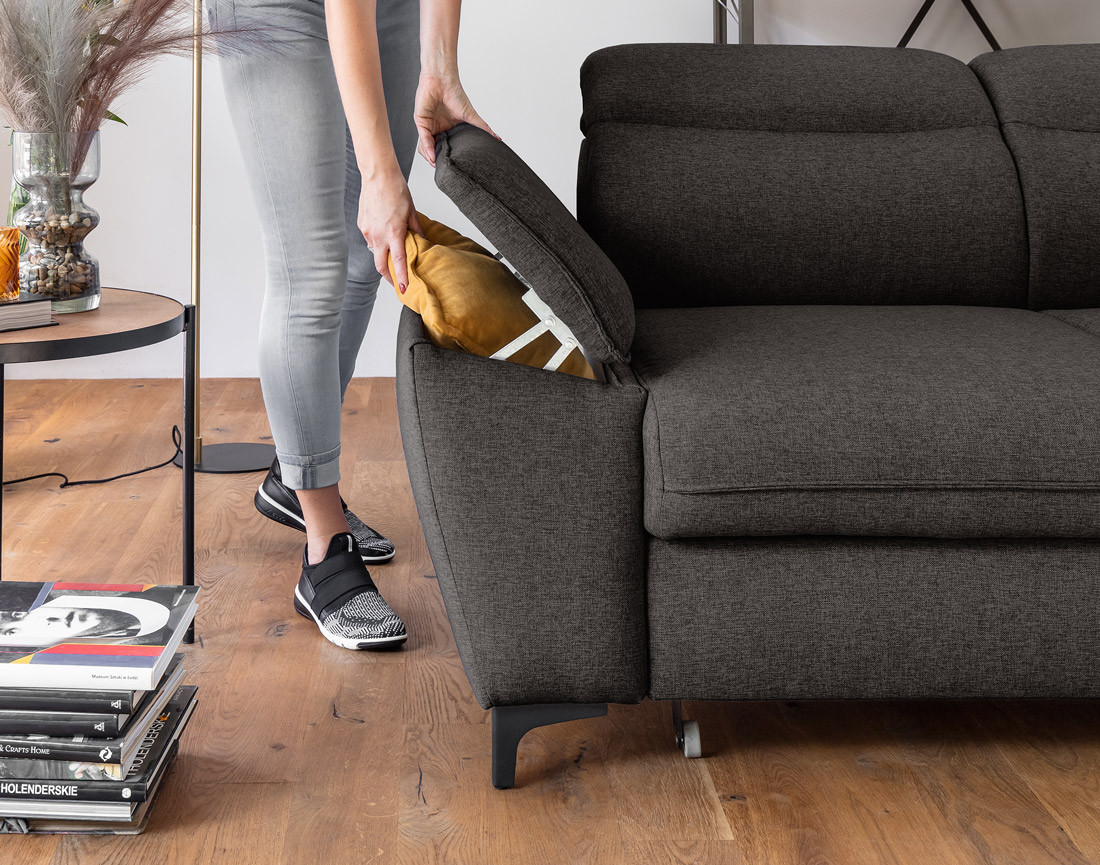 Canapé d'angle droit 5 places convertible avec coffre et têtières en tissu Clever