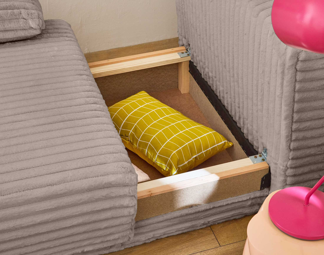 Fauteuil convertible avec coffre en fausse fourrure côtelée Cristal