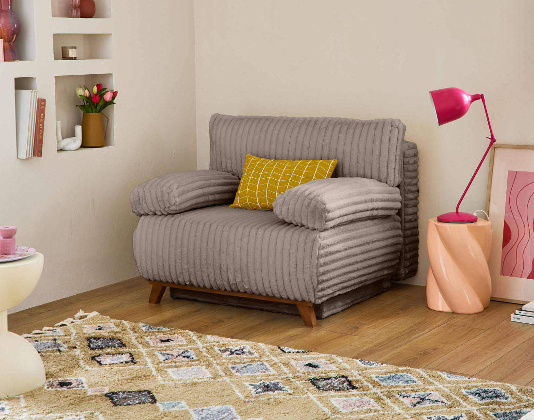 Fauteuil convertible avec coffre en fausse fourrure côtelée Cristal