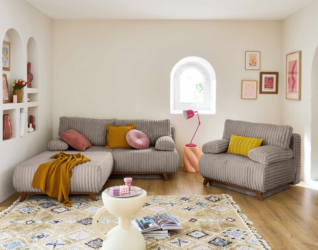 Fauteuil convertible avec coffre en fausse fourrure côtelée Cristal