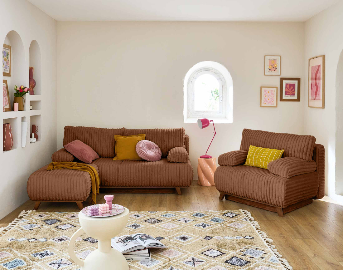 Canapé 3 places convertible avec coffre et pouf en fausse fourrure côtelée Cristal