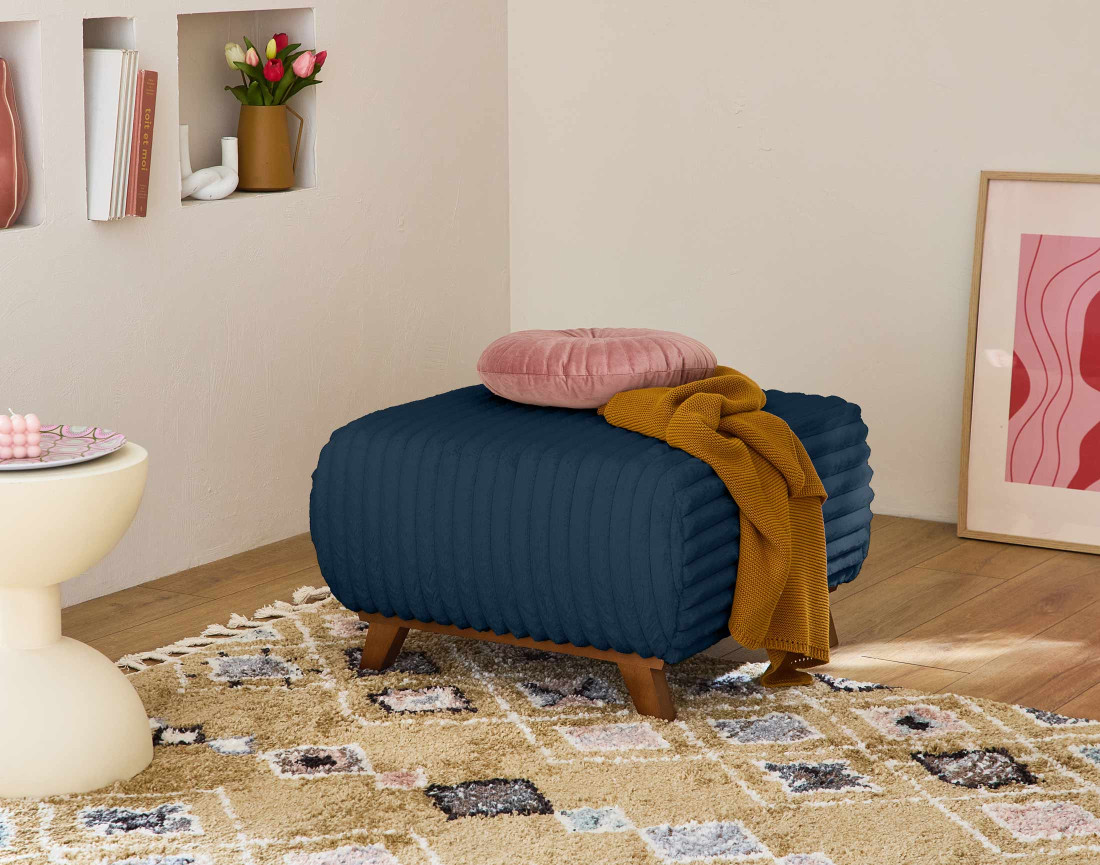 Canapé 3 places convertible avec coffre et pouf en fausse fourrure côtelée Cristal