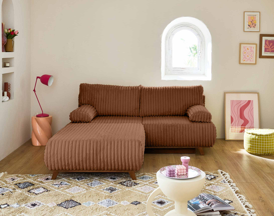 Canapé 3 places convertible avec coffre et grand pouf en fausse fourrure côtelée Cristal