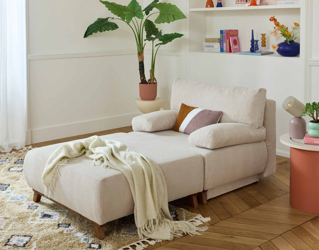 Fauteuil convertible avec coffre et grand pouf en velours texturé Cristal