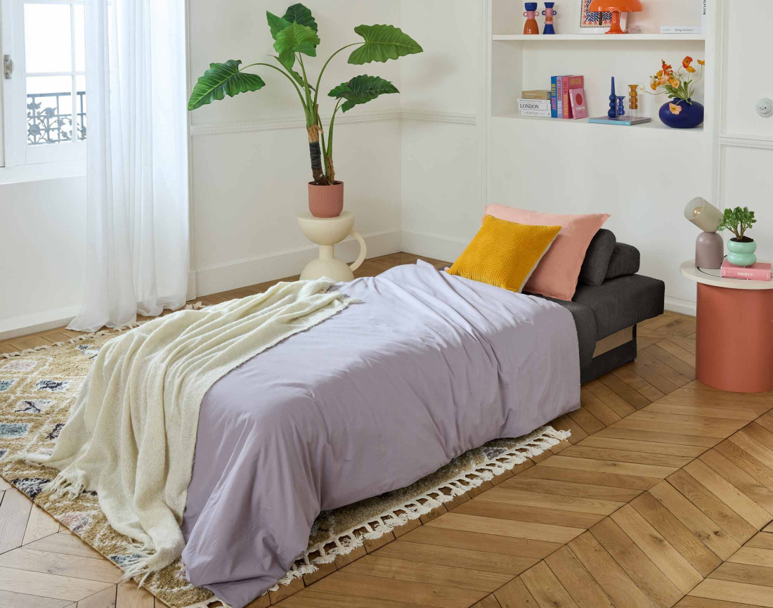 Fauteuil convertible avec coffre et grand pouf en velours texturé Cristal