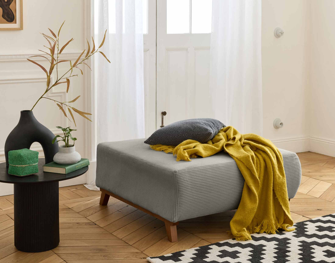 Pouf 95 cm en velours côtelé Cristal