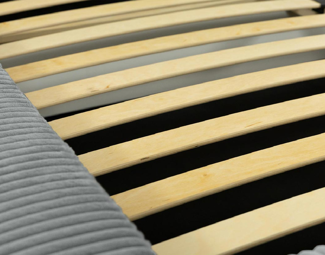 Lit coffre 180x200 cm sommier inclus en velours grosses côtes Swan