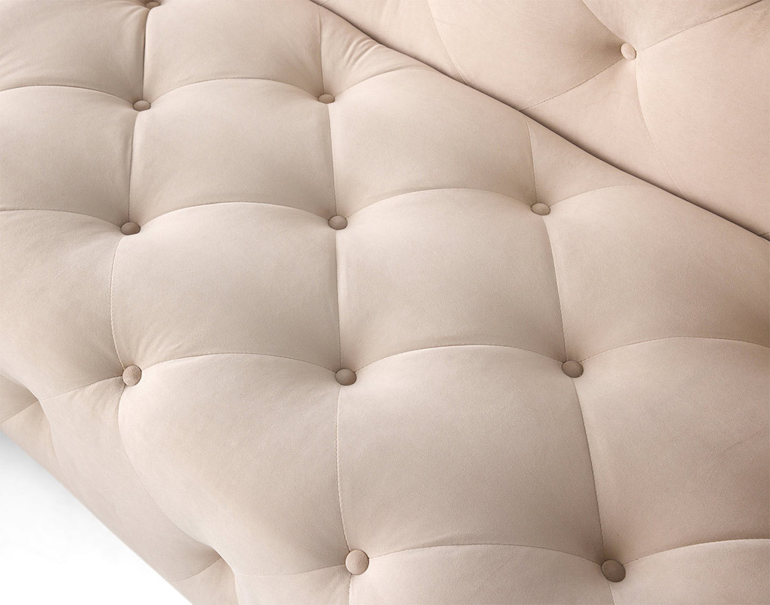 Canapé Chesterfield d'angle gauche 5 places en velours Gallata