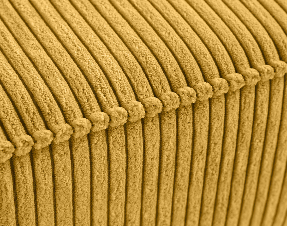 Pouf en velours côtelé avec pieds hauts Charlie