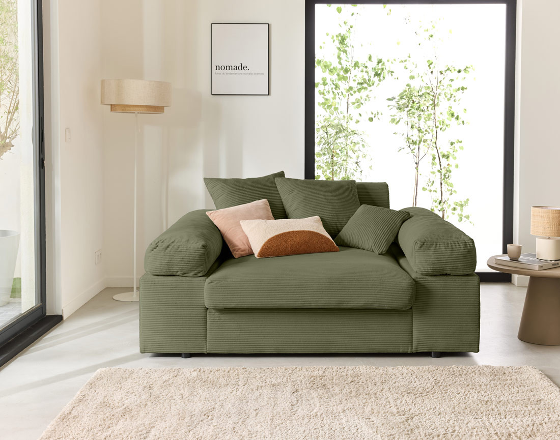 Fauteuil XL avec assise profonde en velours côtelé Aspen