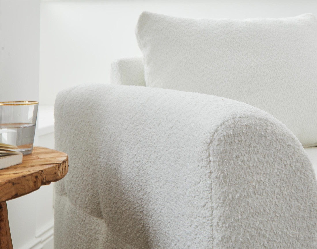 Fauteuil en tissu bouclette Rune