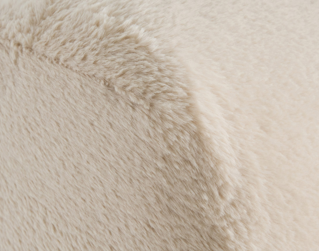 Lit coffre 160x200 cm sommier inclus en fausse fourrure Sunset