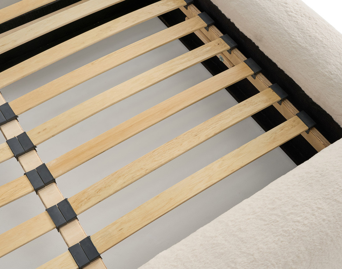 Lit coffre 160x200 cm sommier inclus en fausse fourrure Sunset