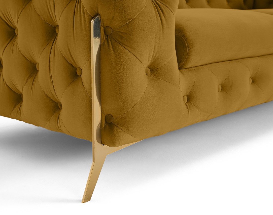 Canapé 3 places chesterfield en velours pieds en métal doré Camden