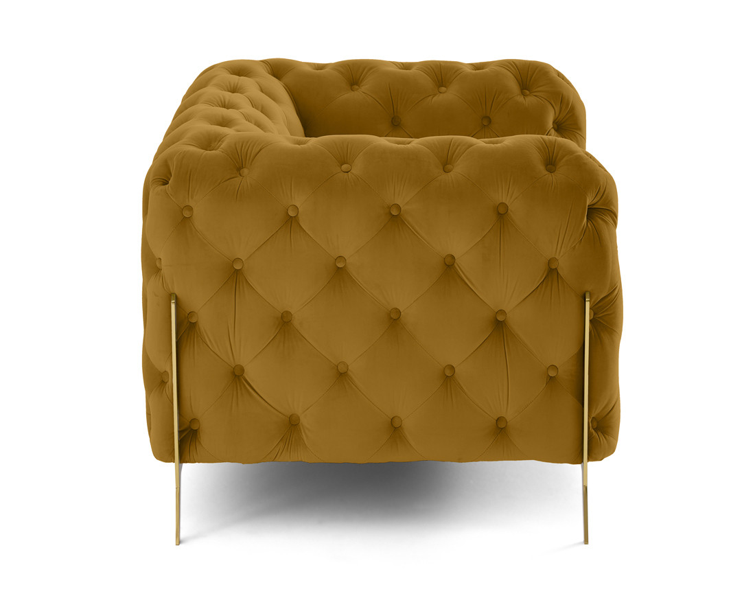Fauteuil chesterfield en velours pieds en métal doré Camden