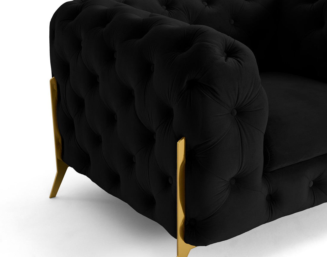 Fauteuil chesterfield en velours pieds en métal doré Camden