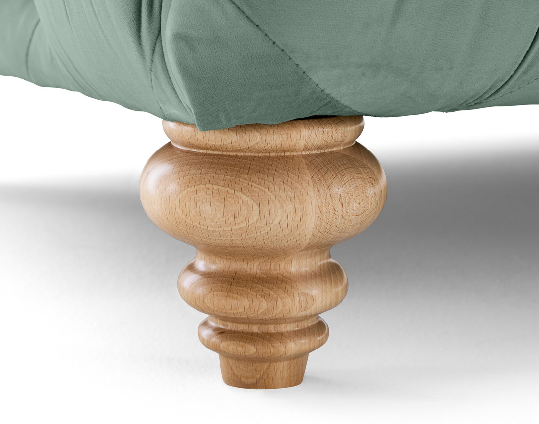 Fauteuil chesterfield en velours pieds bois Walter