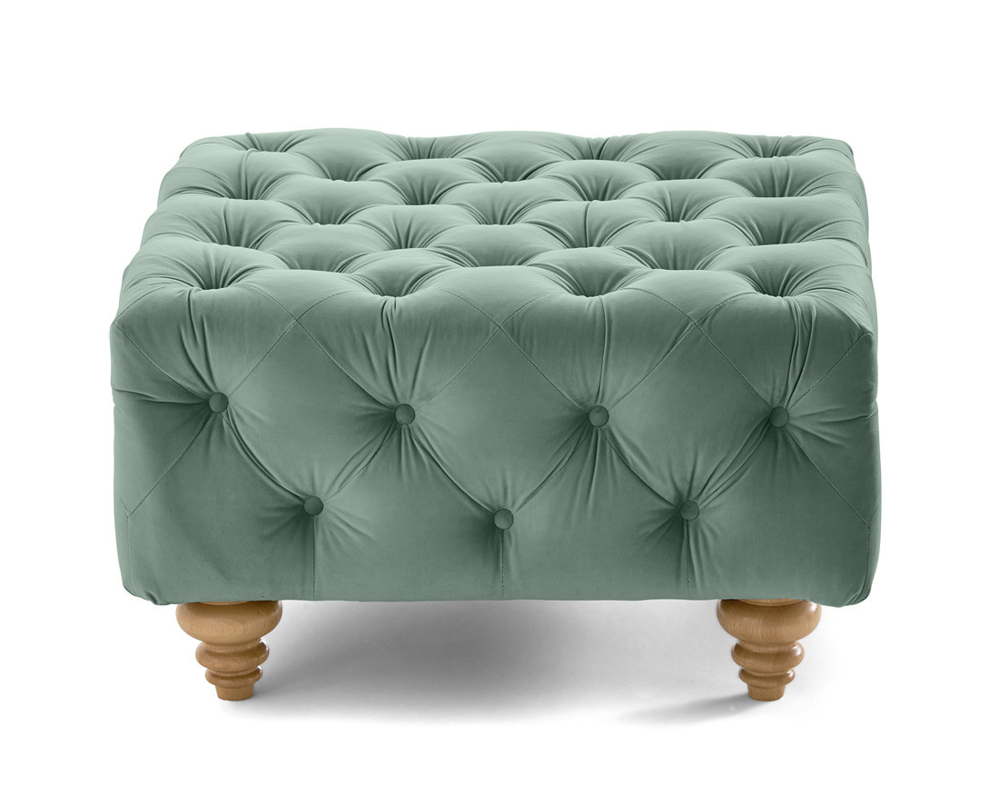 Pouf chesterfield en velours pieds bois Walter