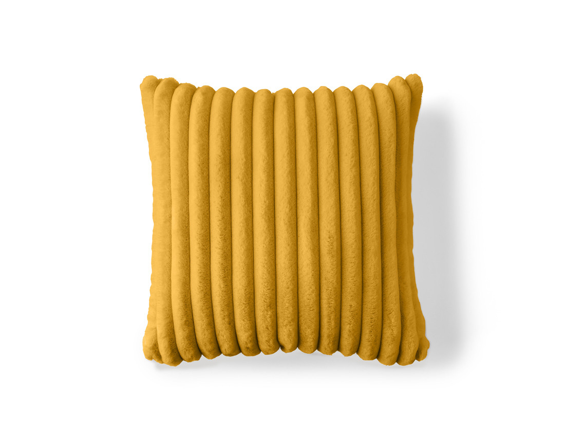 Coussin en fausse fourrure côtelé 50x50 cm Sierra