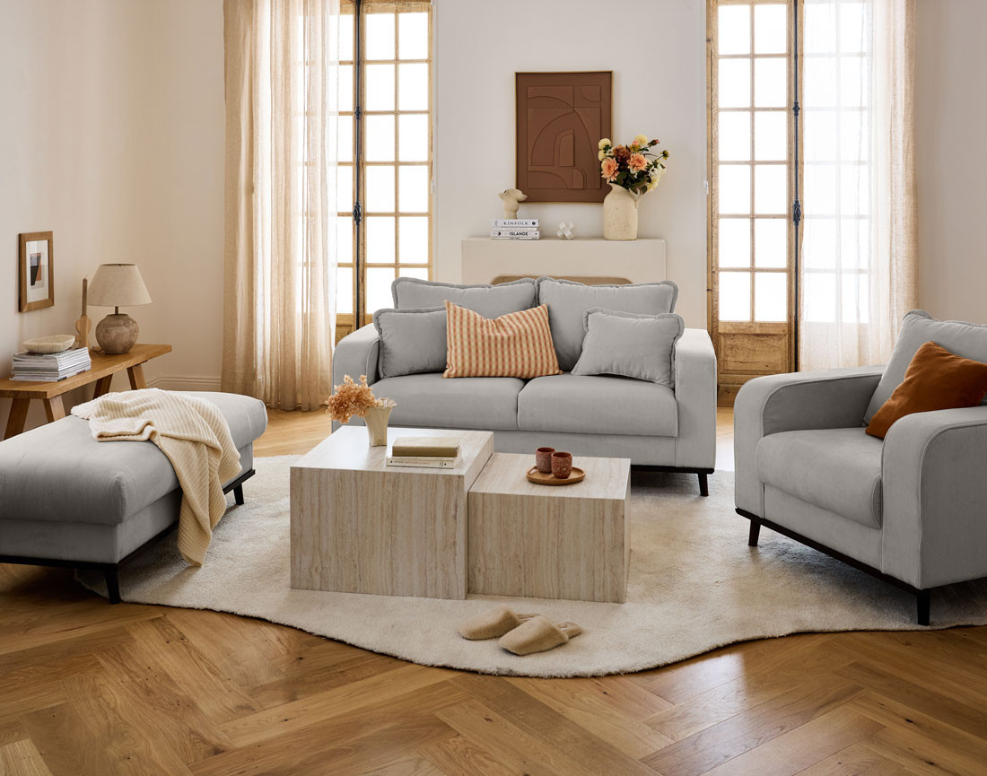 Pouf en velours côtelé pieds bois foncé - Albane