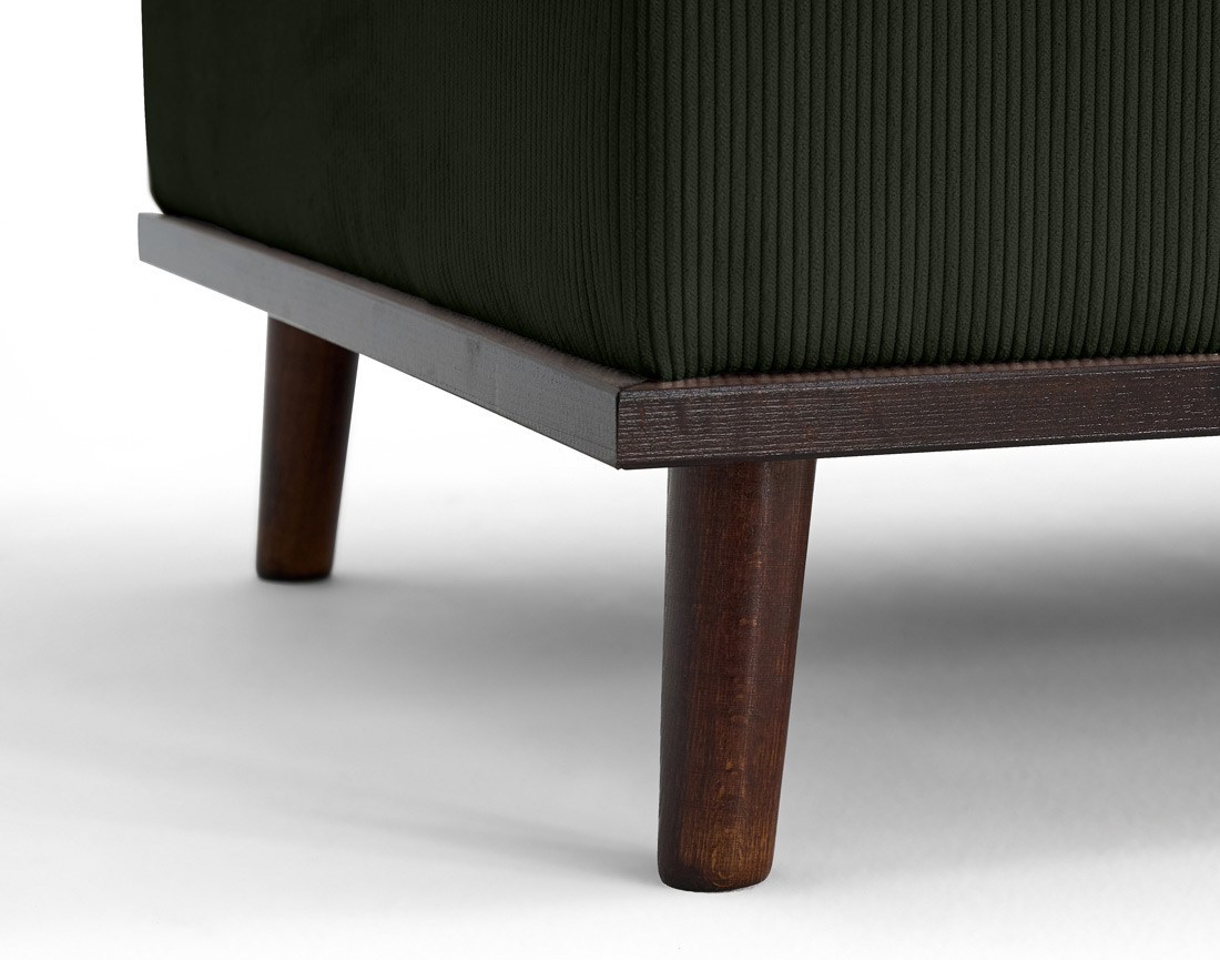 Pouf en velours côtelé pieds bois foncé - Albane