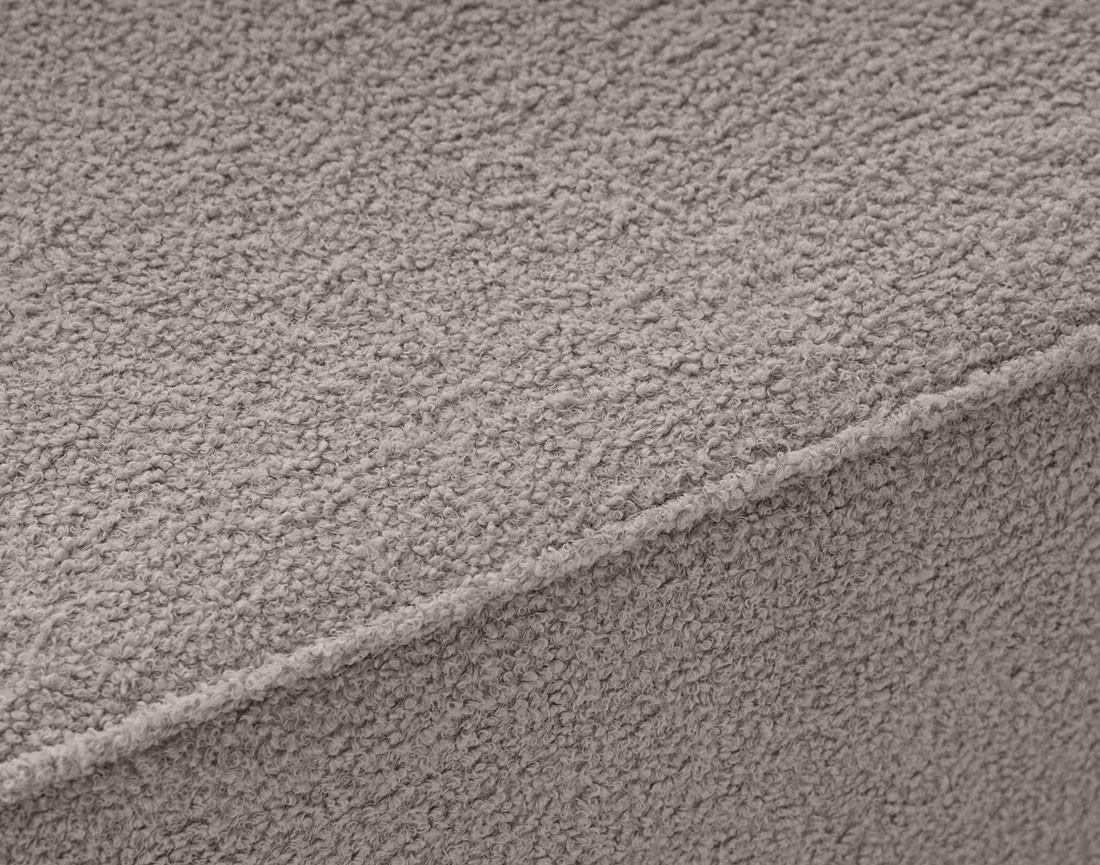 Pouf en tissu bouclette Topaze