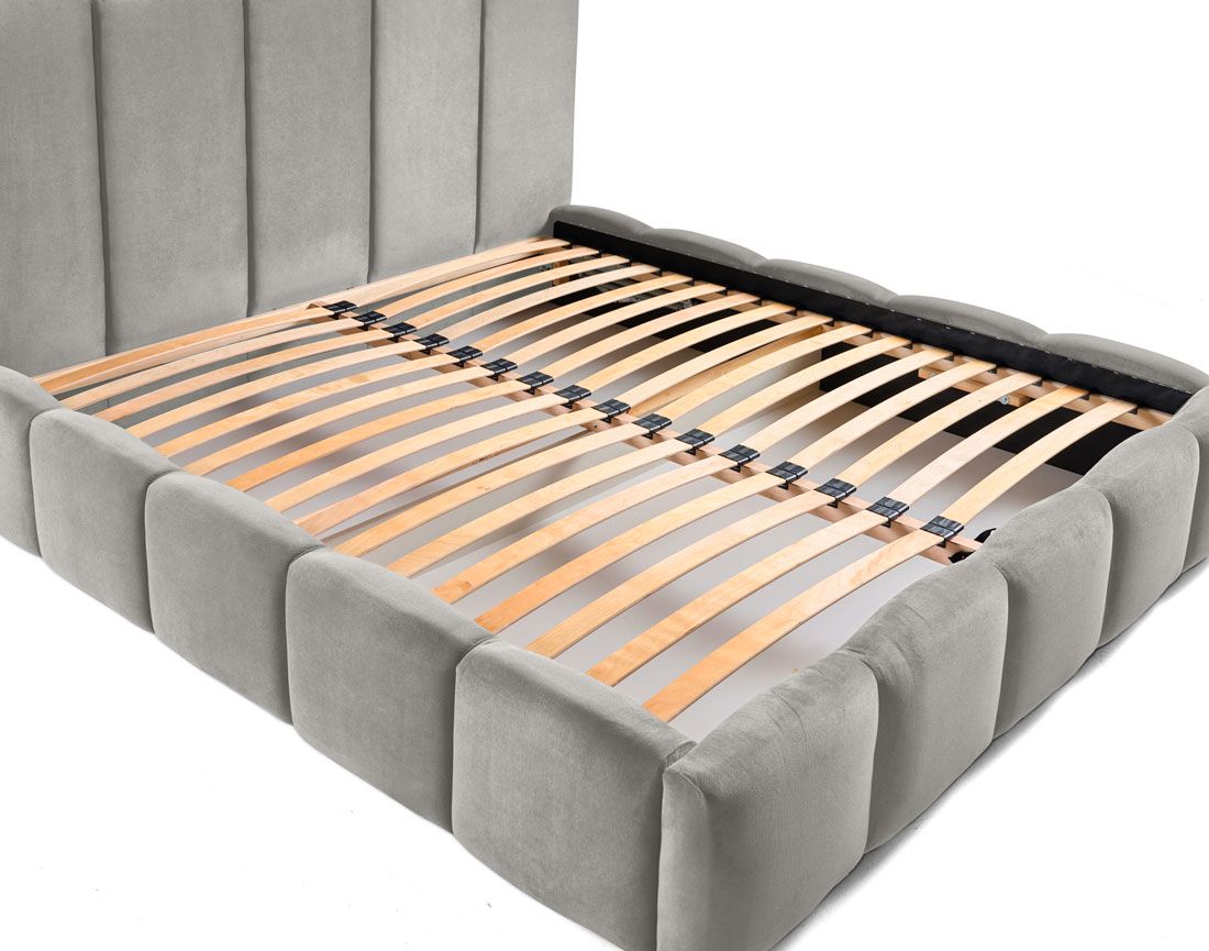 Torreon - lit coffre - 180x200 - sommier inclus - en velours Bestmobilier