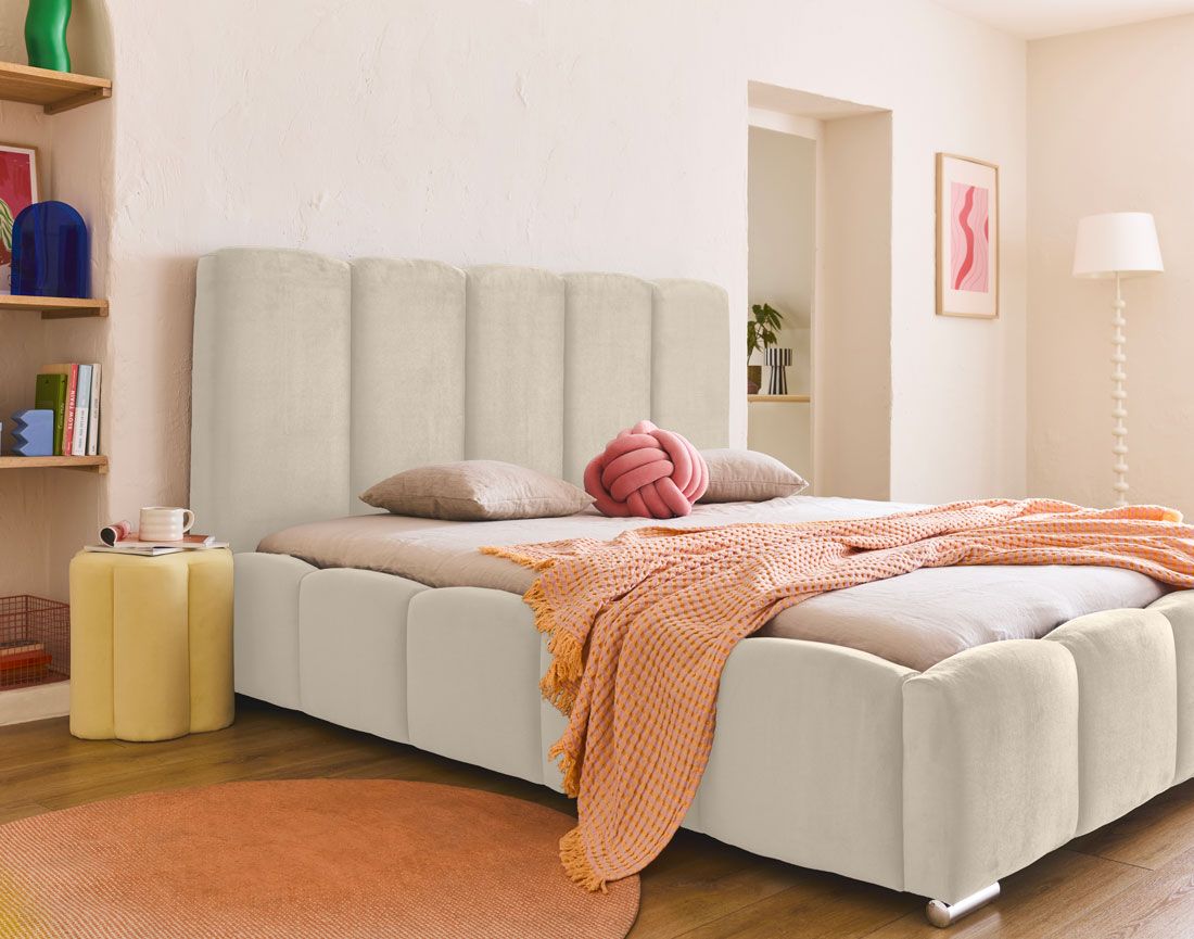 Torreon - lit coffre - 180x200 - sommier inclus - en velours Bestmobilier