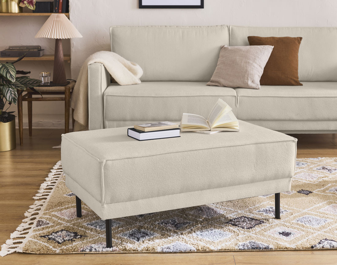 Pouf pieds hauts en tissu Charlie