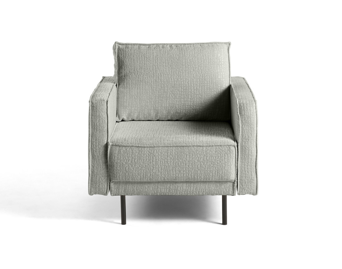 Fauteuil pieds hauts en tissu velours relief Charlie