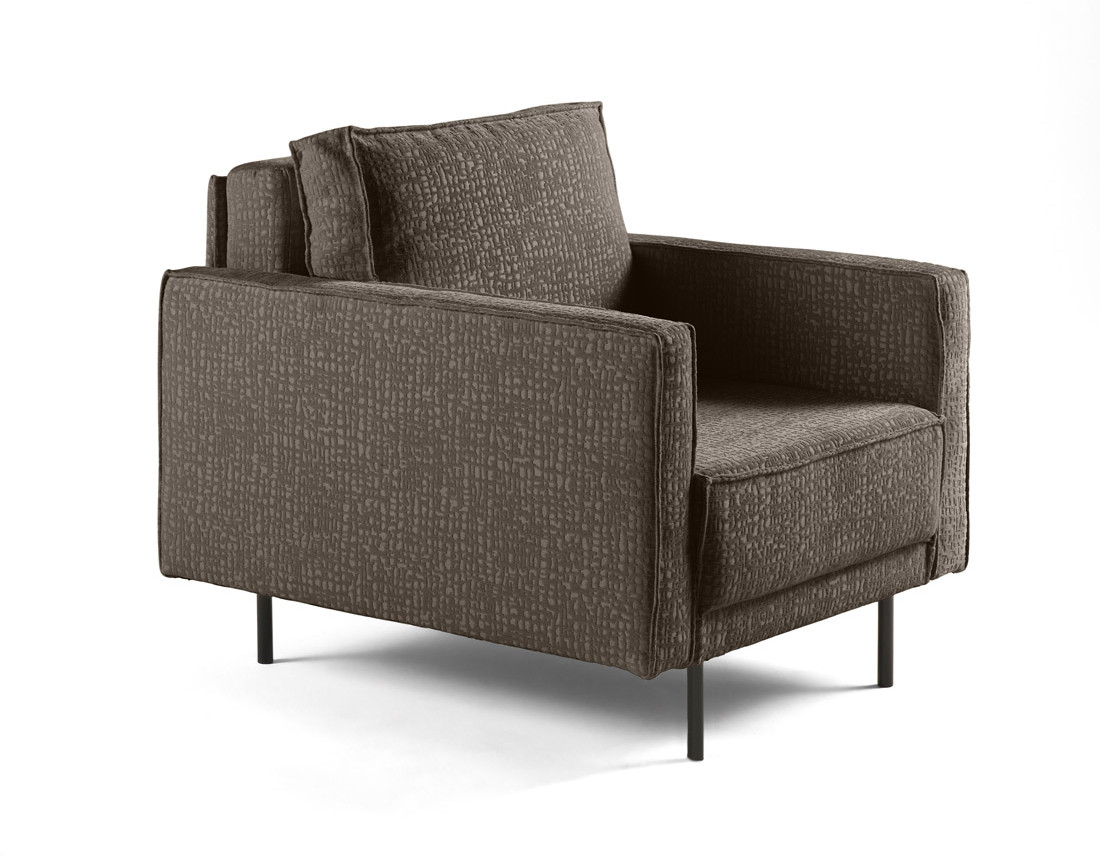 Fauteuil pieds hauts en tissu velours relief Charlie