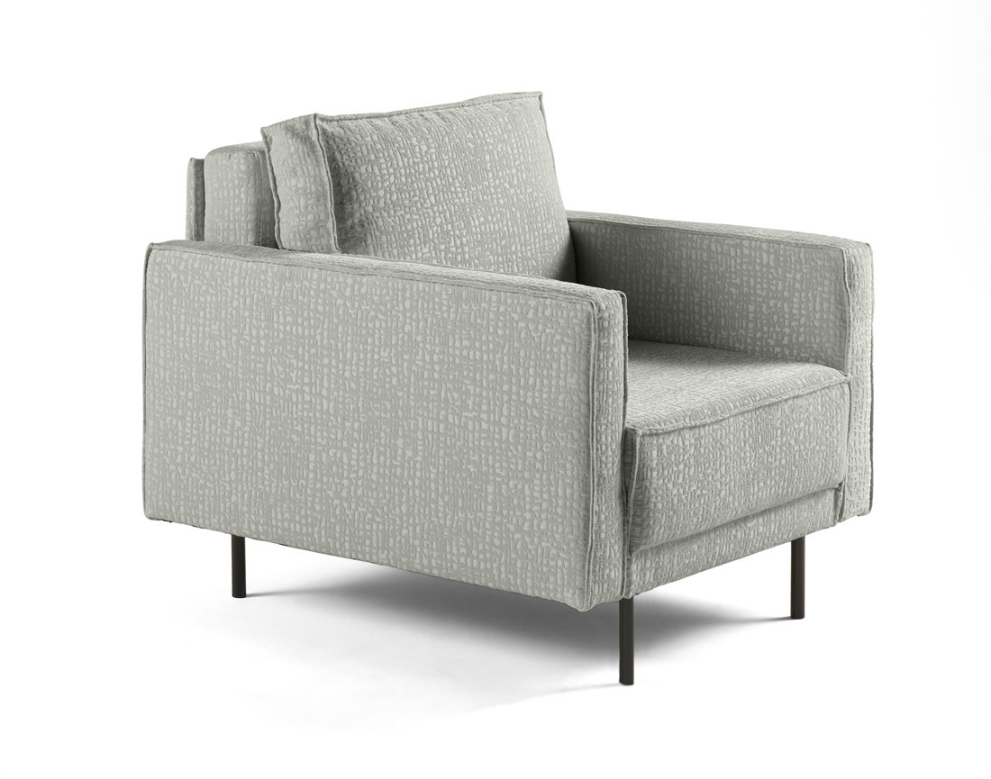 Fauteuil pieds hauts en tissu velours relief Charlie