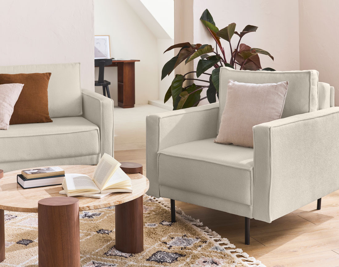 Fauteuil pieds hauts en tissu Charlie