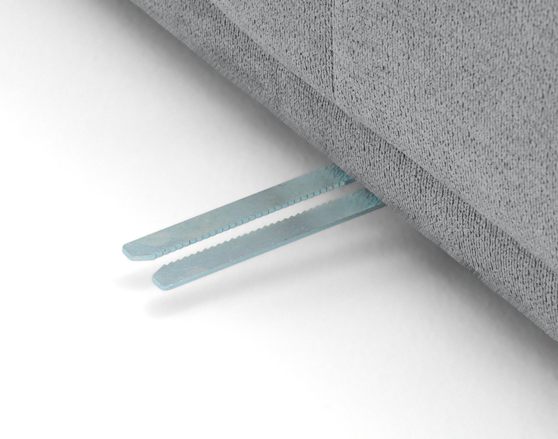 Canapé d'angle gauche 3 places avec têtières réglables en tissu texturé Matera