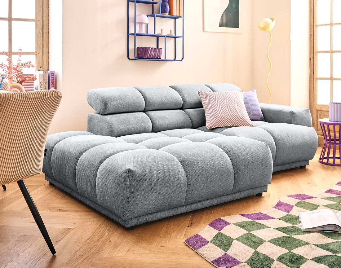 Canapé d'angle gauche 3 places avec têtières réglables en tissu texturé Matera