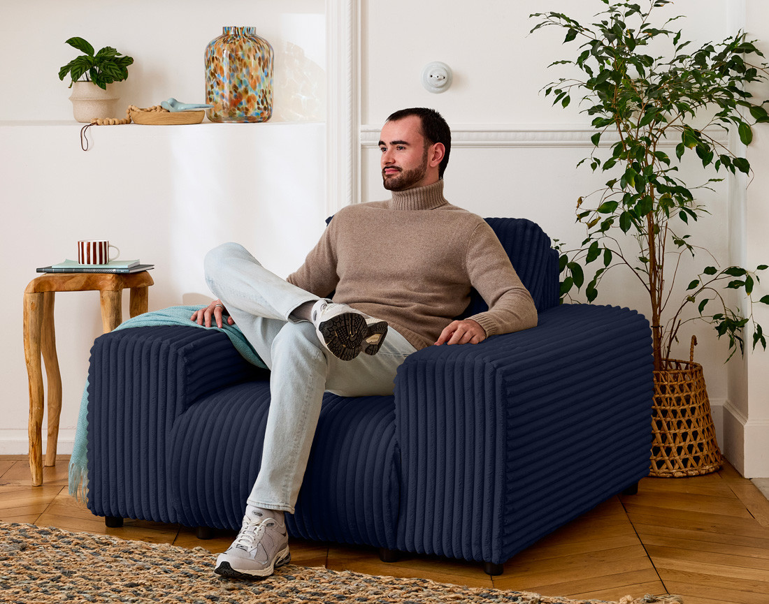 Fauteuil en velours côtelé grosses côtes Garance