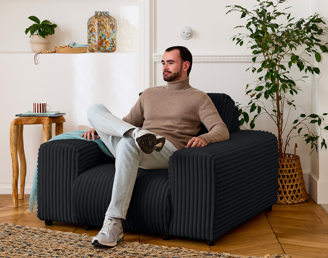 Fauteuil en velours côtelé grosses côtes Garance