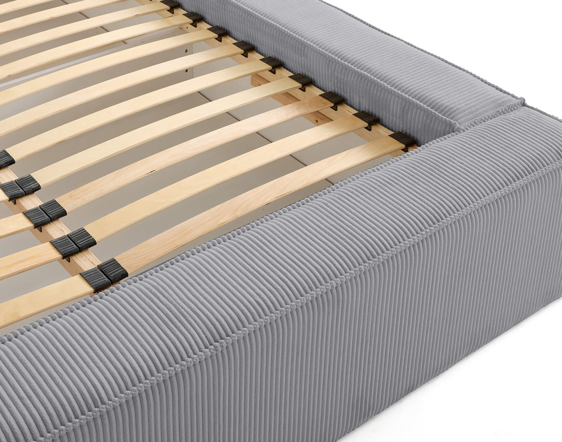 Lit coffre 140x190 cm sommier inclus en velours côtelé Stella