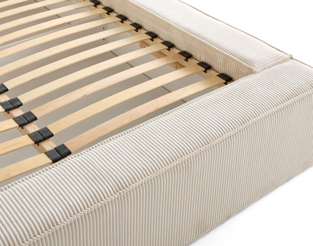 Lit coffre 160x200 cm sommier inclus en velours côtelé Stella
