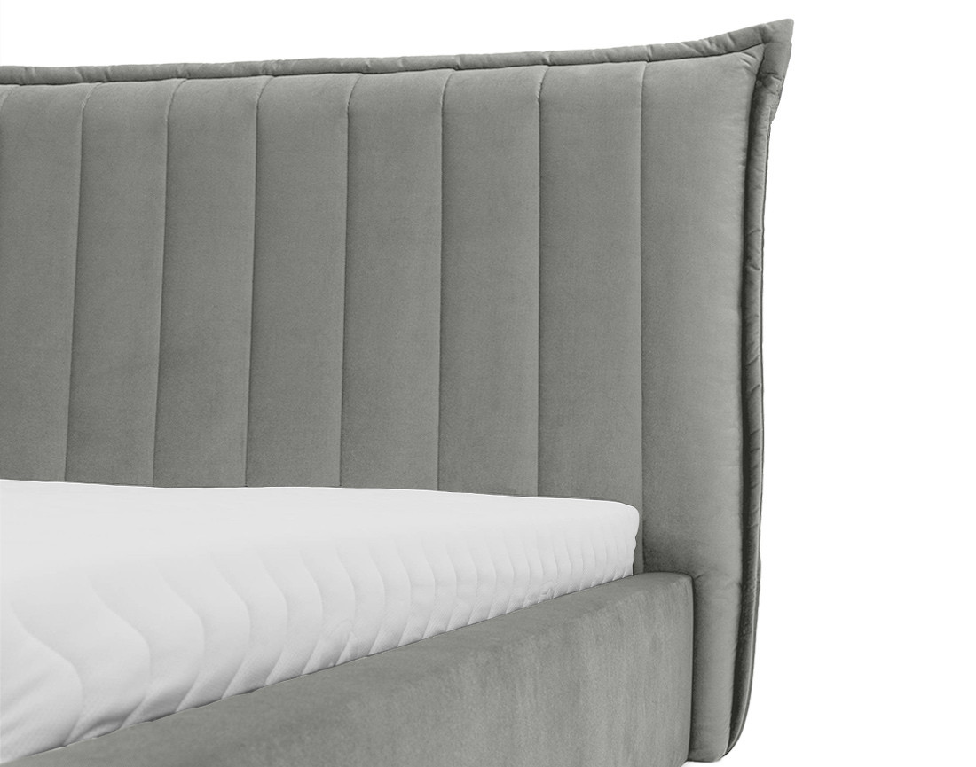 Lit coffre 140x200 cm en velours Esmee