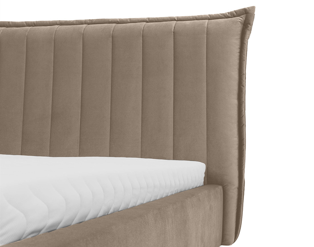 Lit coffre 180x200 cm en velours Esmee