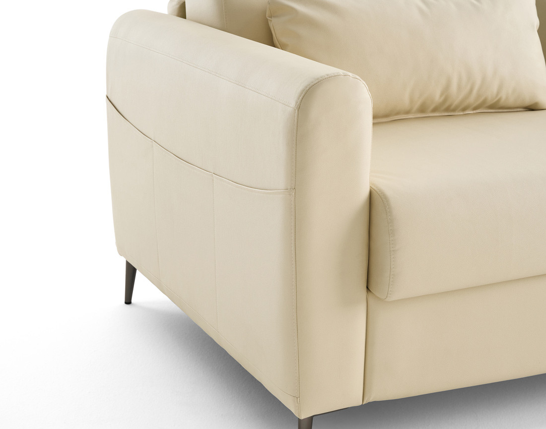 Canapé 3 places convertible couchage quotidien matelas 12 cm en cuir vegan Owen