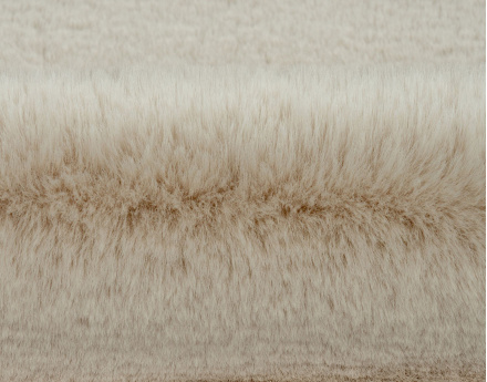 Tapis rectangulaire fausse fourrure crème Joy
