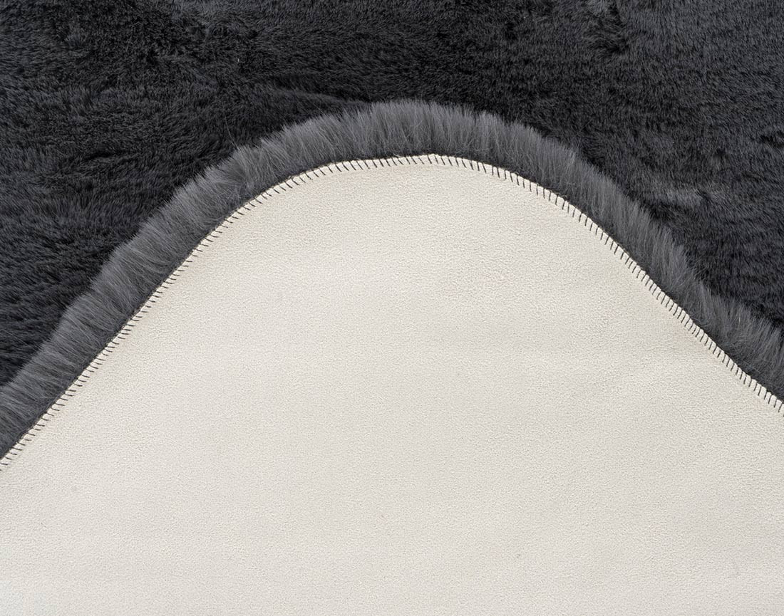 Tapis organique fausse fourrure gris anthracite Bear